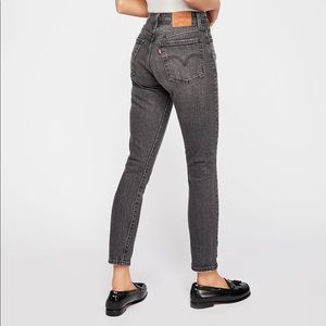 Levi’s 501 High Waisted Jeans